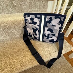 NWT Haute Shore Camouflage Messenger Bag